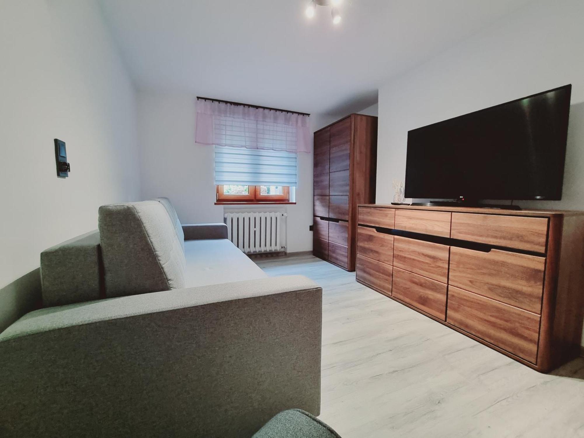 Apartament Paula Jelenia Góra Екстериор снимка